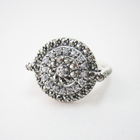 Round Cubic Zirconia and Marcasite Ring - Click Image to Close